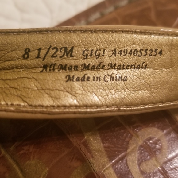 Sam Edelman Gigi Nude Leather Thong Sandals - Picture 5 of 6